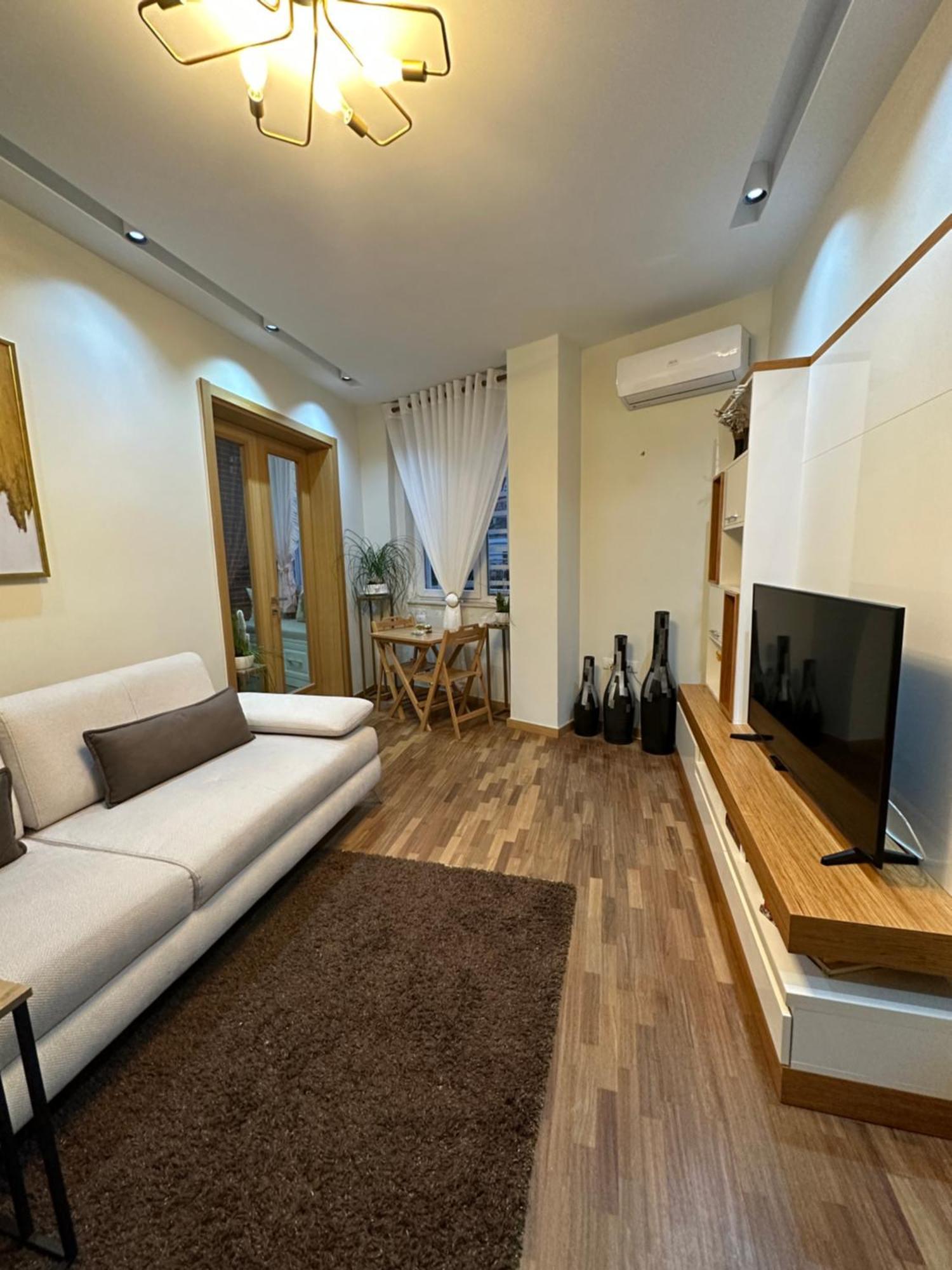 Dry Lake Apartment 地拉那 外观 照片